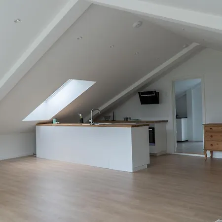 6 Person Modern With Style And Comfort * Lejre