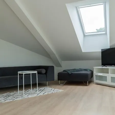 6 Person Modern With Style And Comfort * Lejre