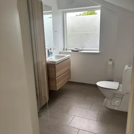 Lejlighed 6 Person Modern With Style And Comfort Lejre
